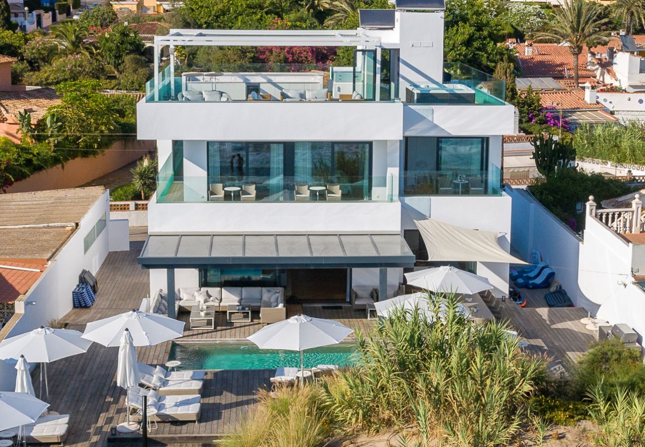 Villa i Marbella - The Beach House