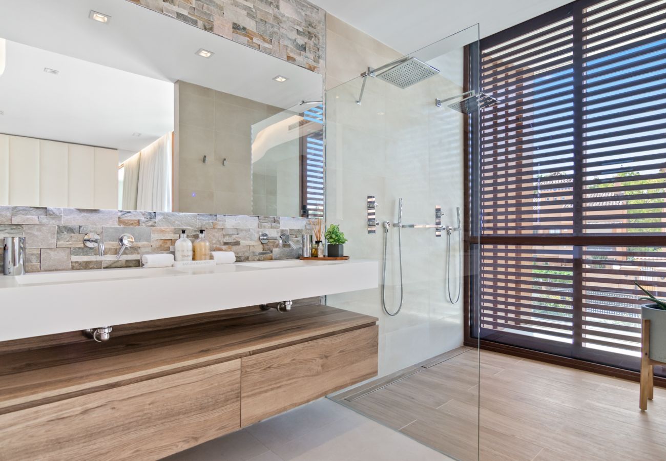 Byhus i Marbella - The Collection
