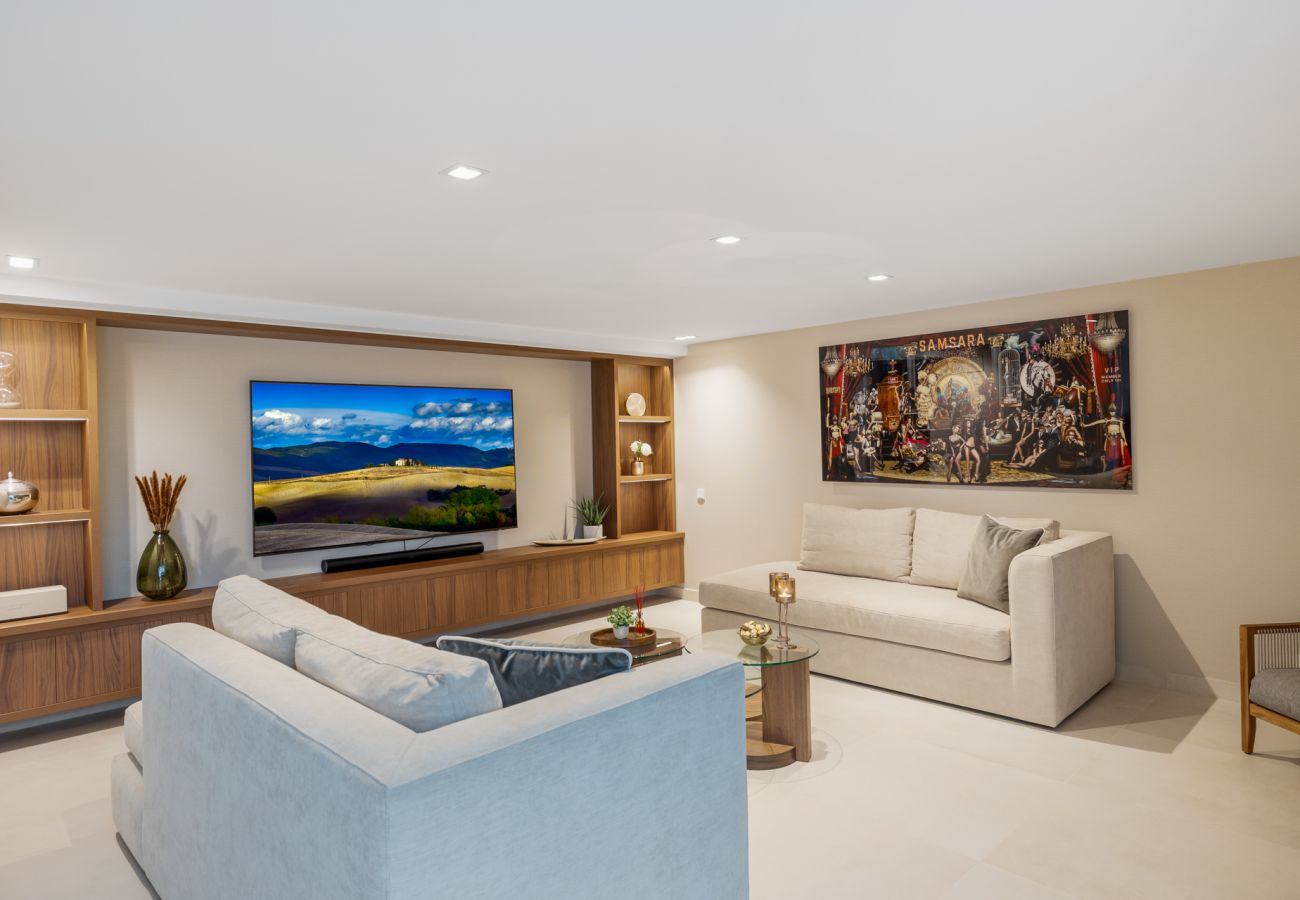 Byhus i Marbella - The Collection