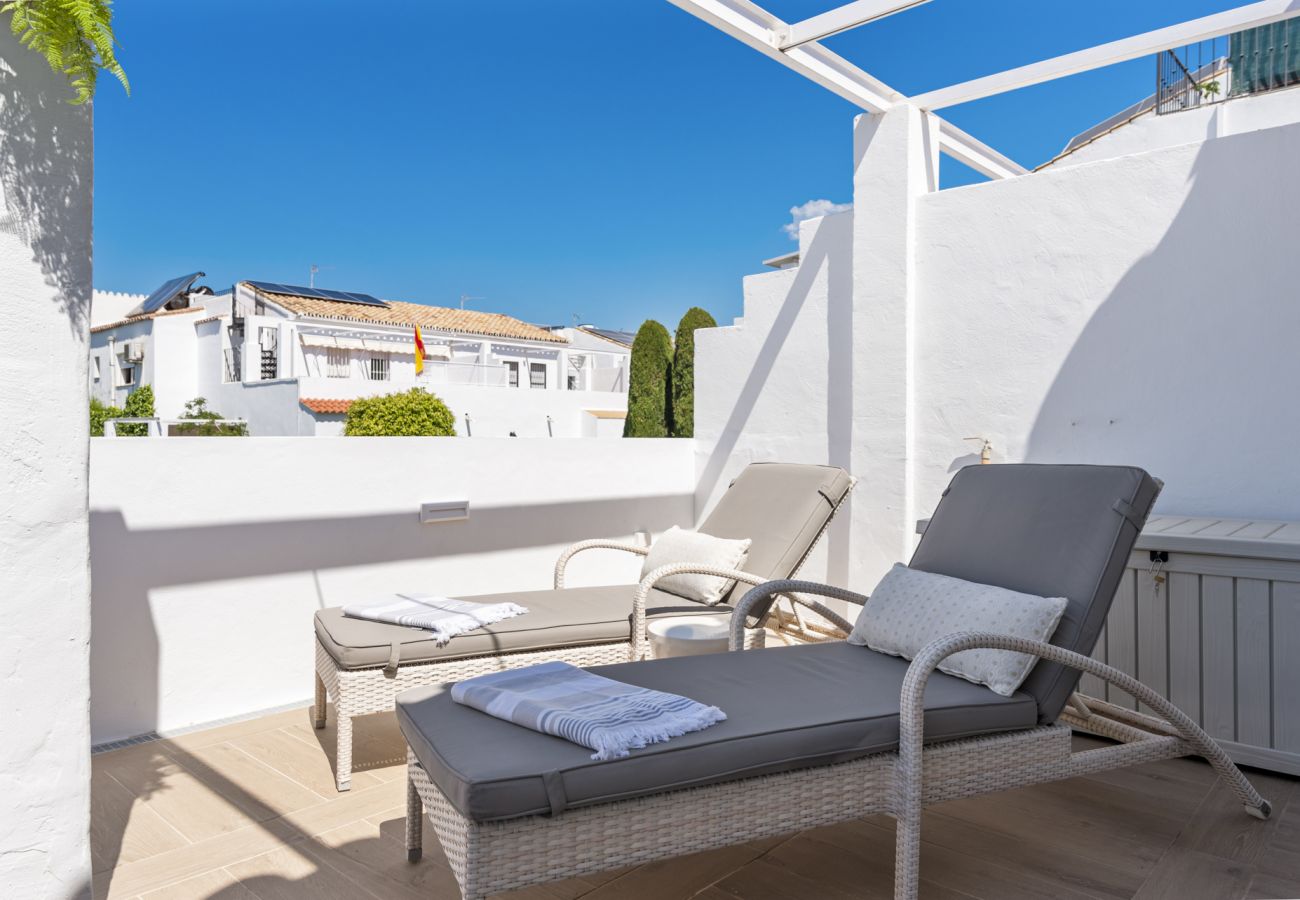 Byhus i Estepona - Casa Pentique