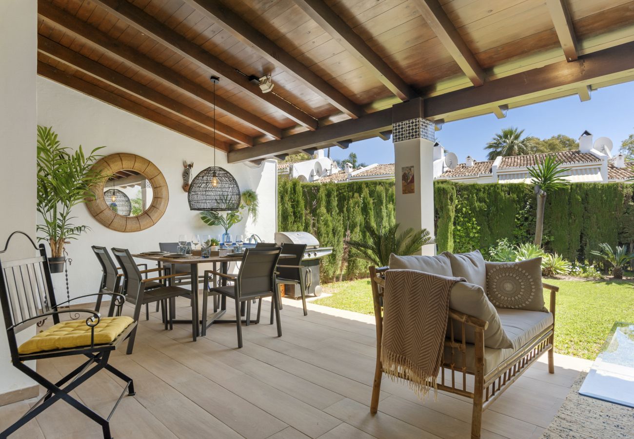 Byhus i Estepona - Casa Pentique