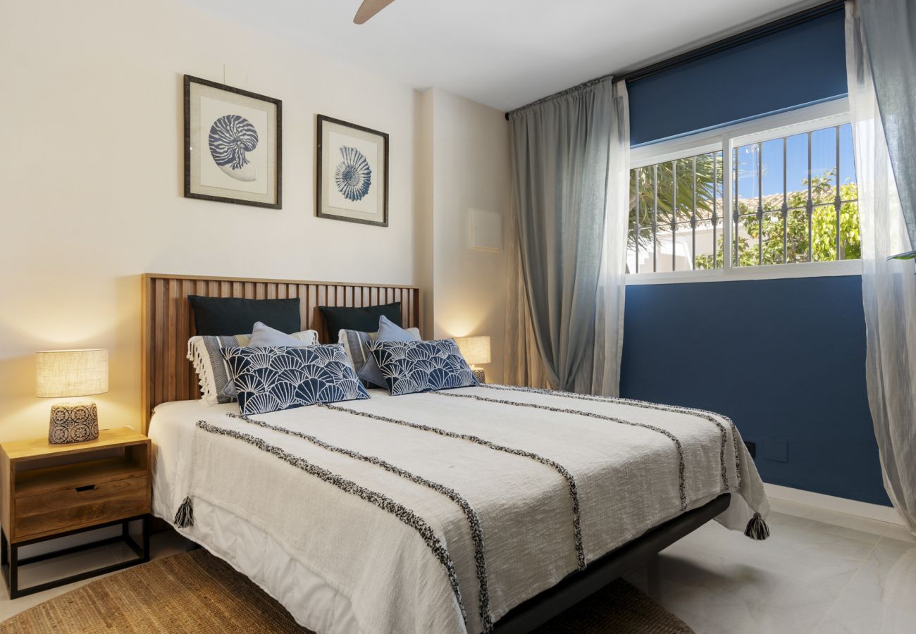 Byhus i Estepona - Casa Pentique