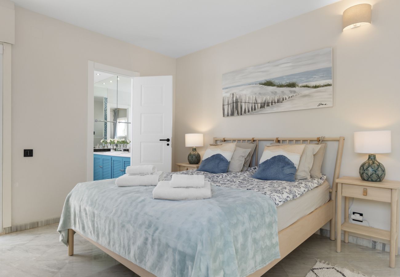 Byhus i Estepona - Casa Pentique