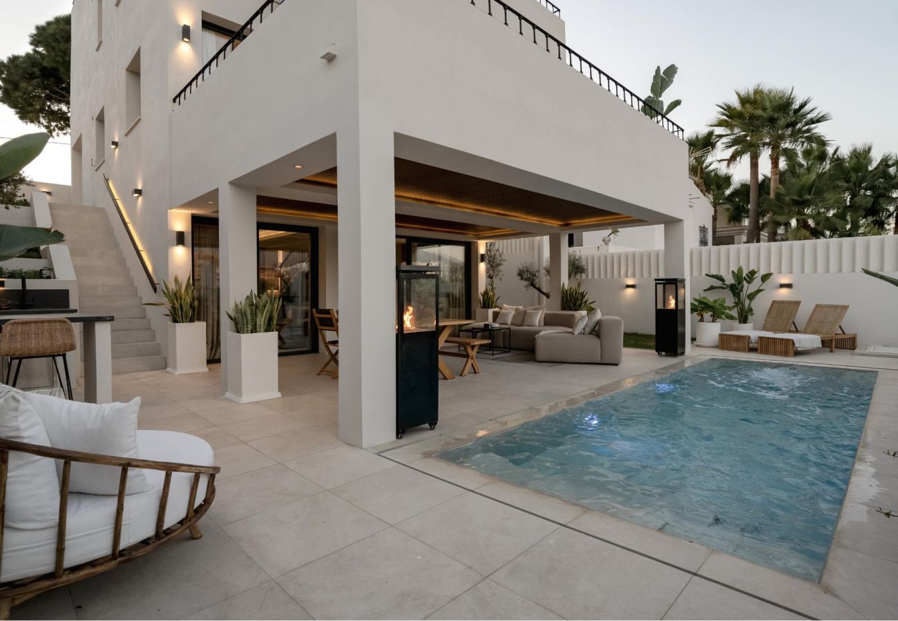 Villa i Nueva andalucia - Villa Celeste