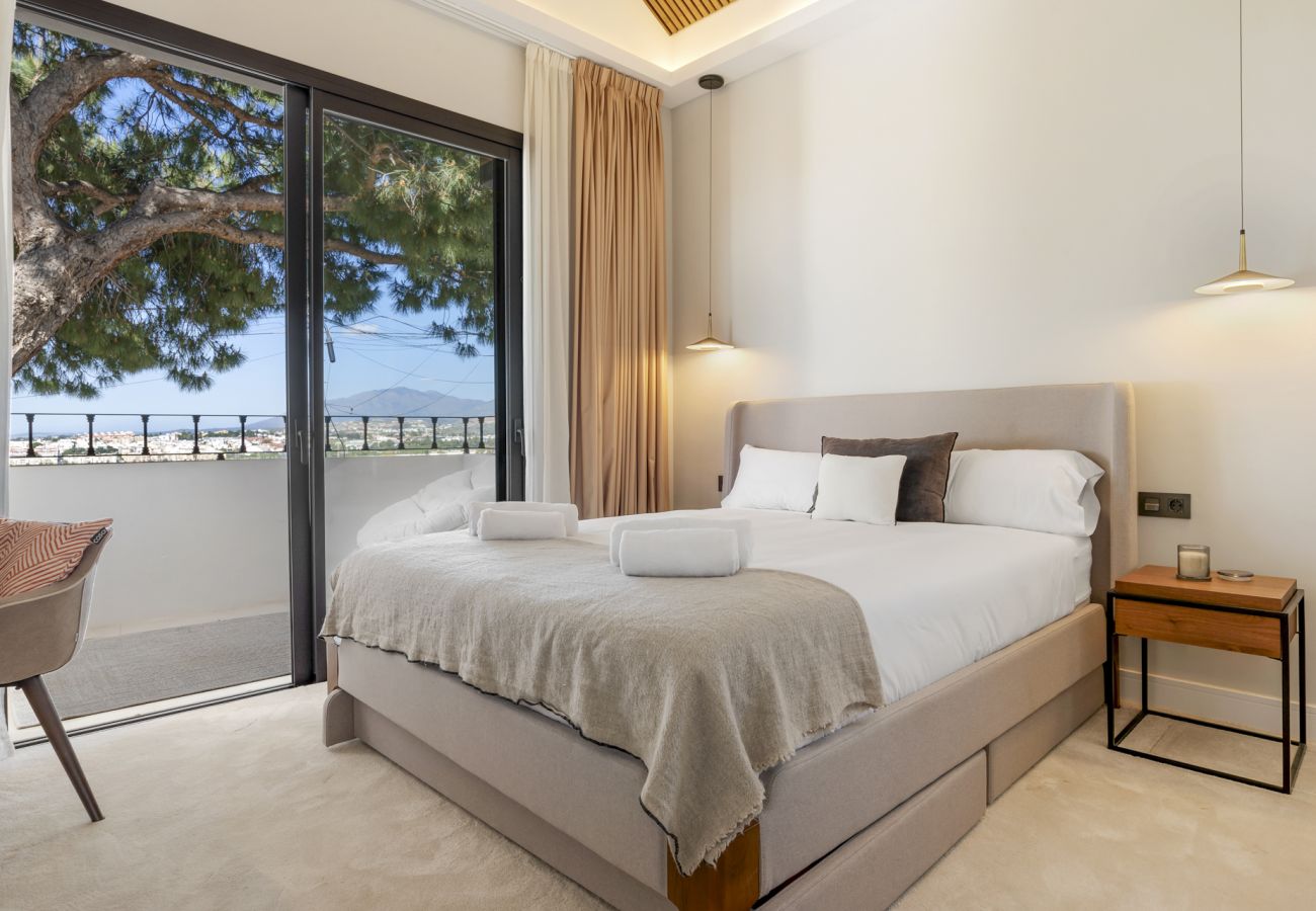 Villa i Nueva andalucia - Villa Celeste