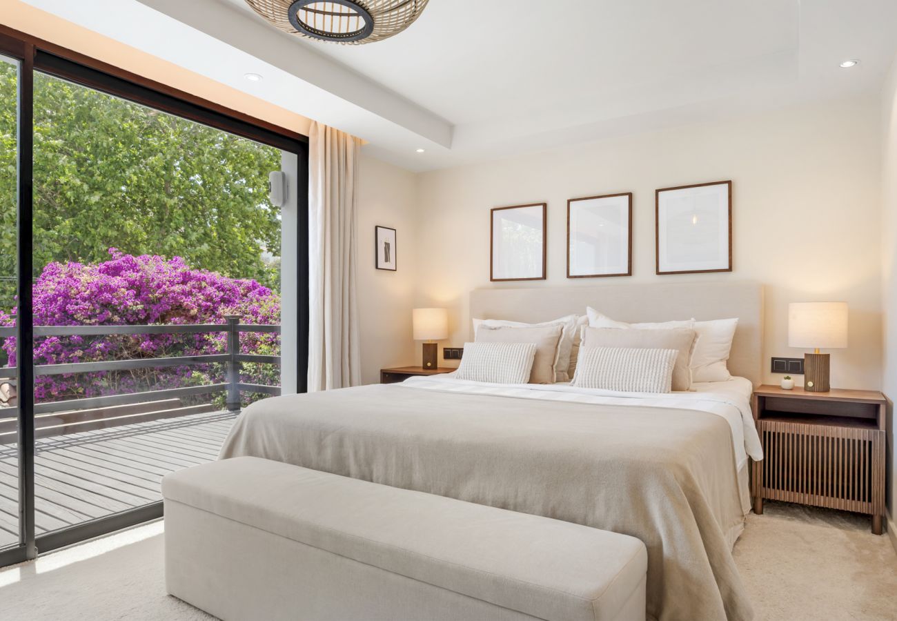 Villa i Nueva andalucia - Villa Jaz