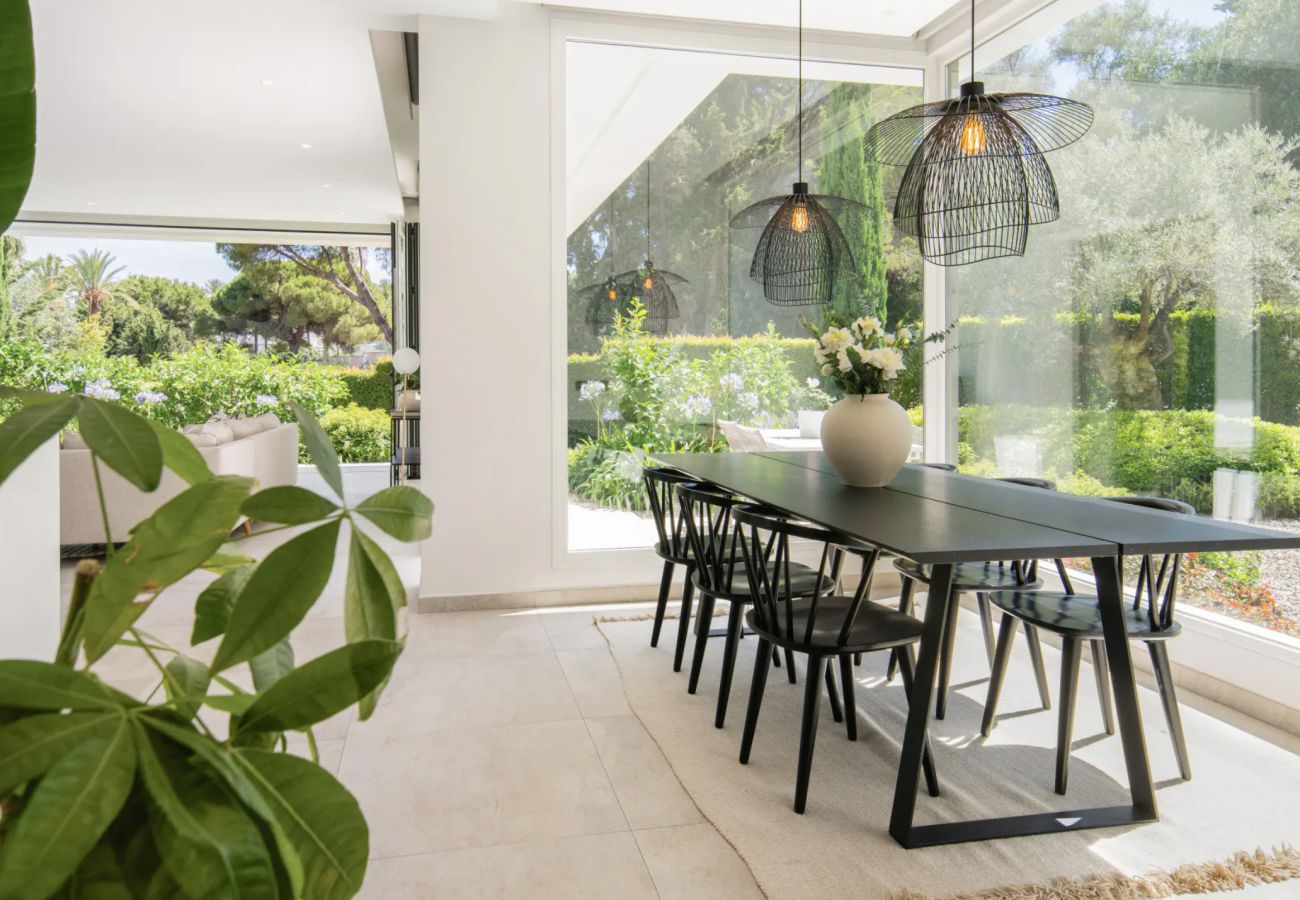 Villa i Nueva andalucia - Villa Enso