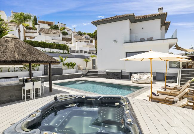 Villa i Marbella - Villa Santi