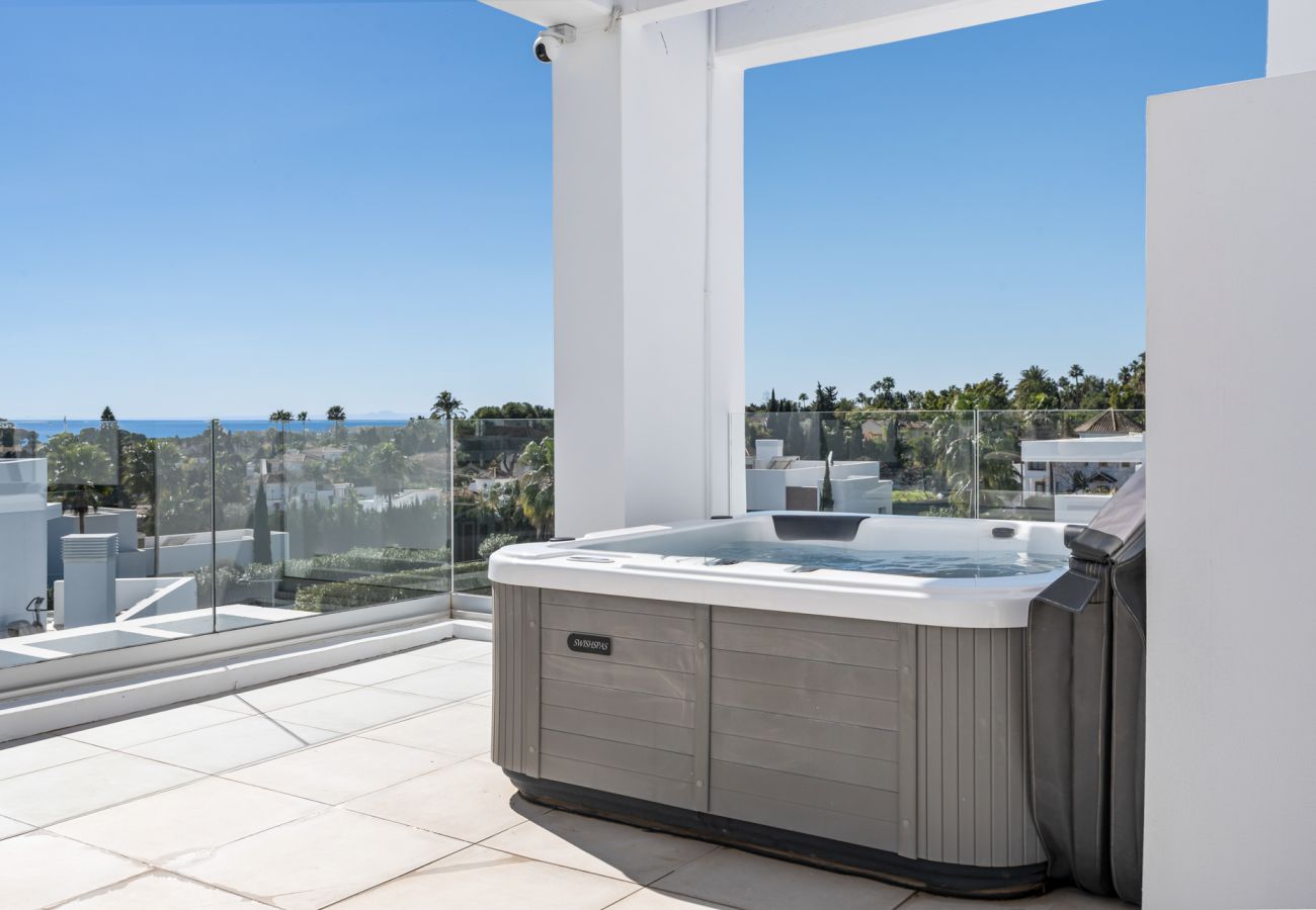 Lejlighed i Estepona - Penthouse Nova