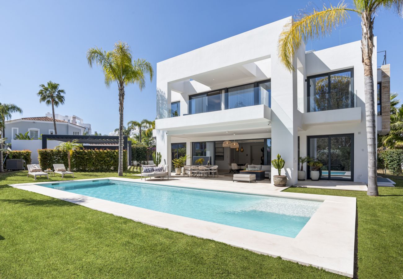 Villa i Estepona - Villa Azzure