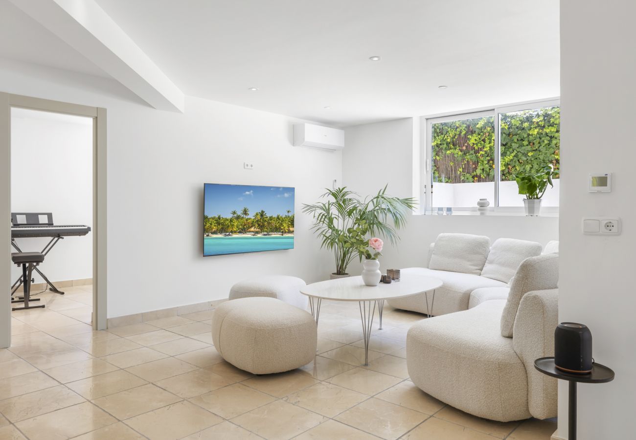 Villa i San Pedro de Alcántara - Villa Limones | Luxury Beachside Villa