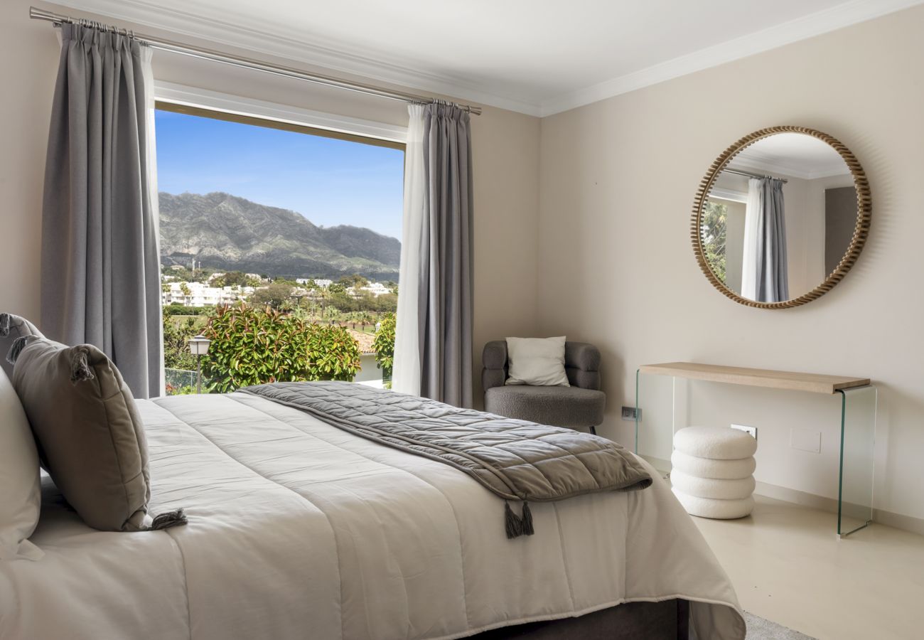 Villa i Nueva andalucia - Villa Cozy