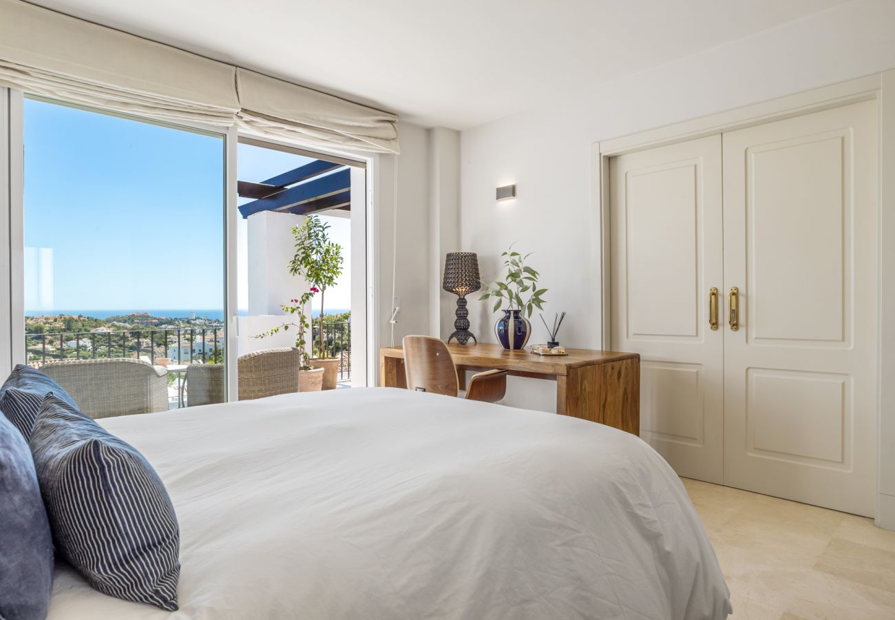 Penthouse in Benahavís - Altos de la Quinta