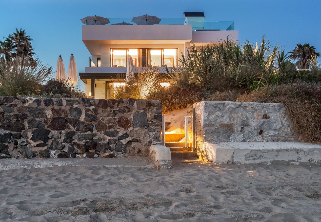 Villa in Marbella - The Beach House