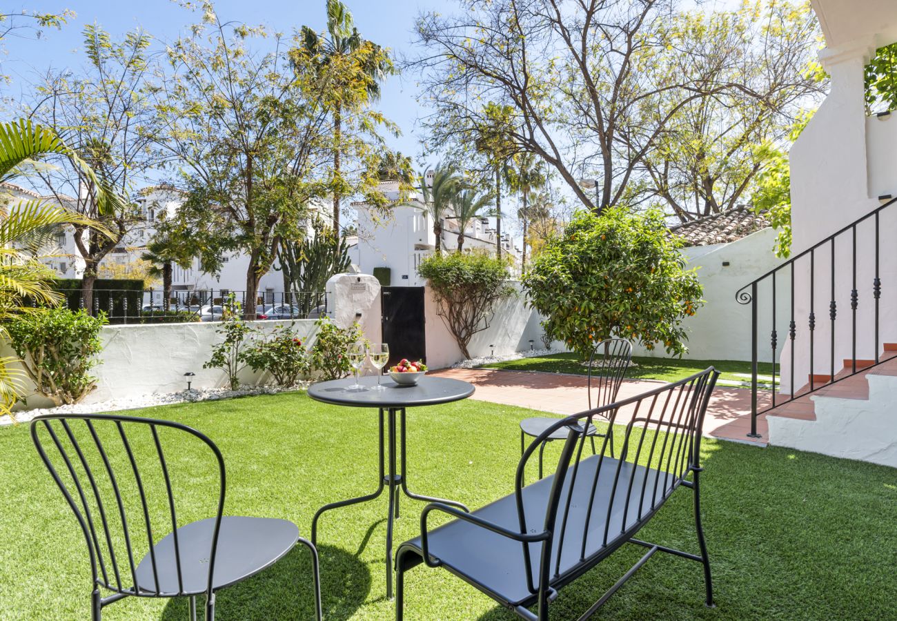 Doppelhaushälfte in Marbella - Casa Esquina