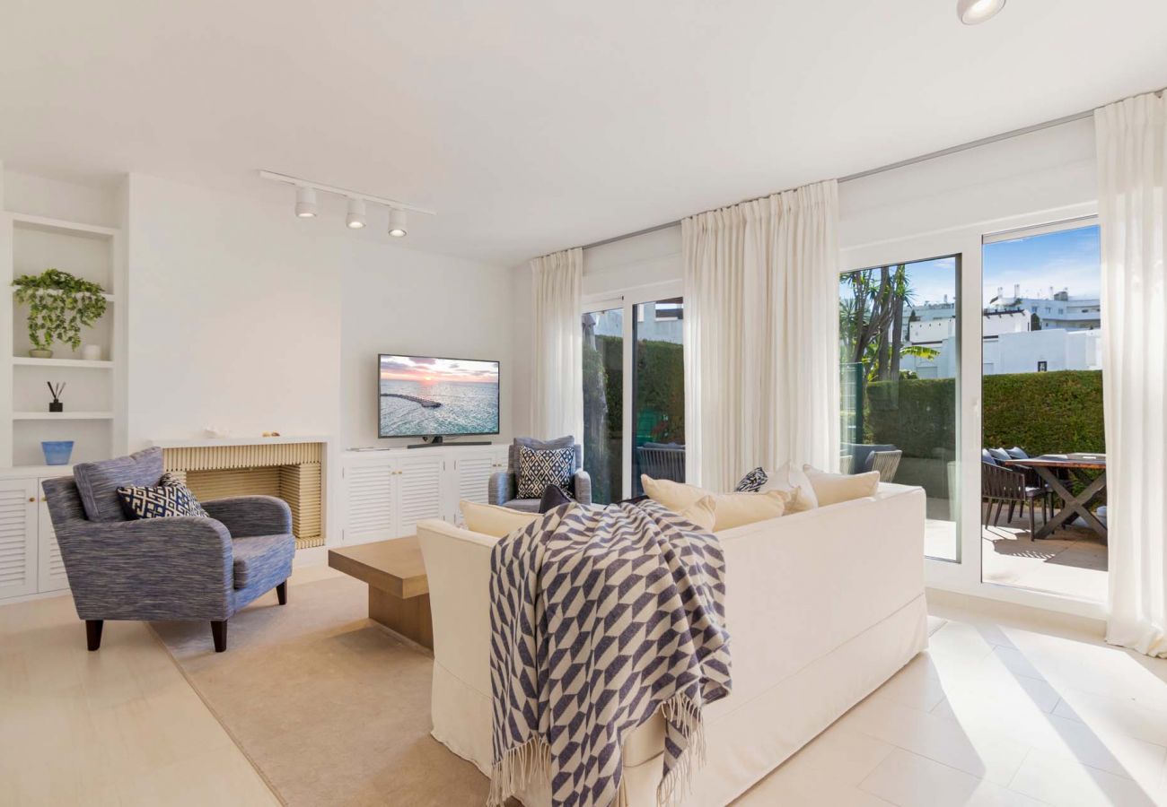 Doppelhaushälfte in San Pedro de Alcántara - Casa Guadalvillas