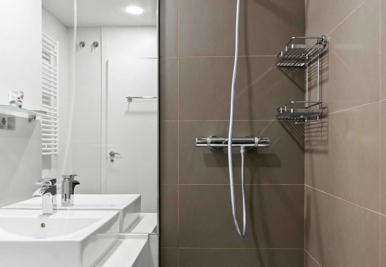 Ferienwohnung in Estepona - Mirage Penthouse - Sea views & Jacuzzi!