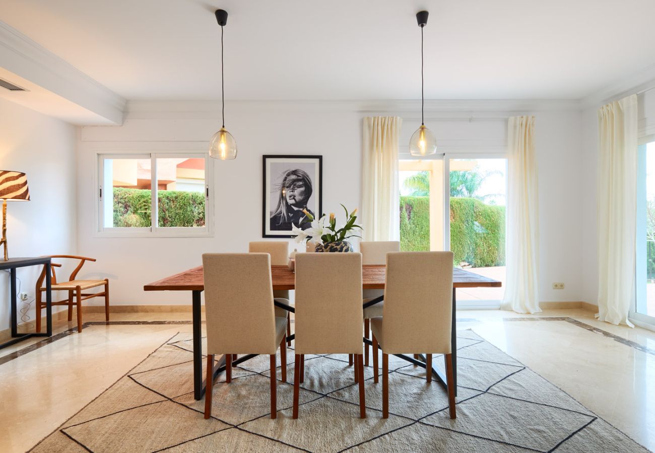 Doppelhaushälfte in Neu-Andalusien - Casa Vasari