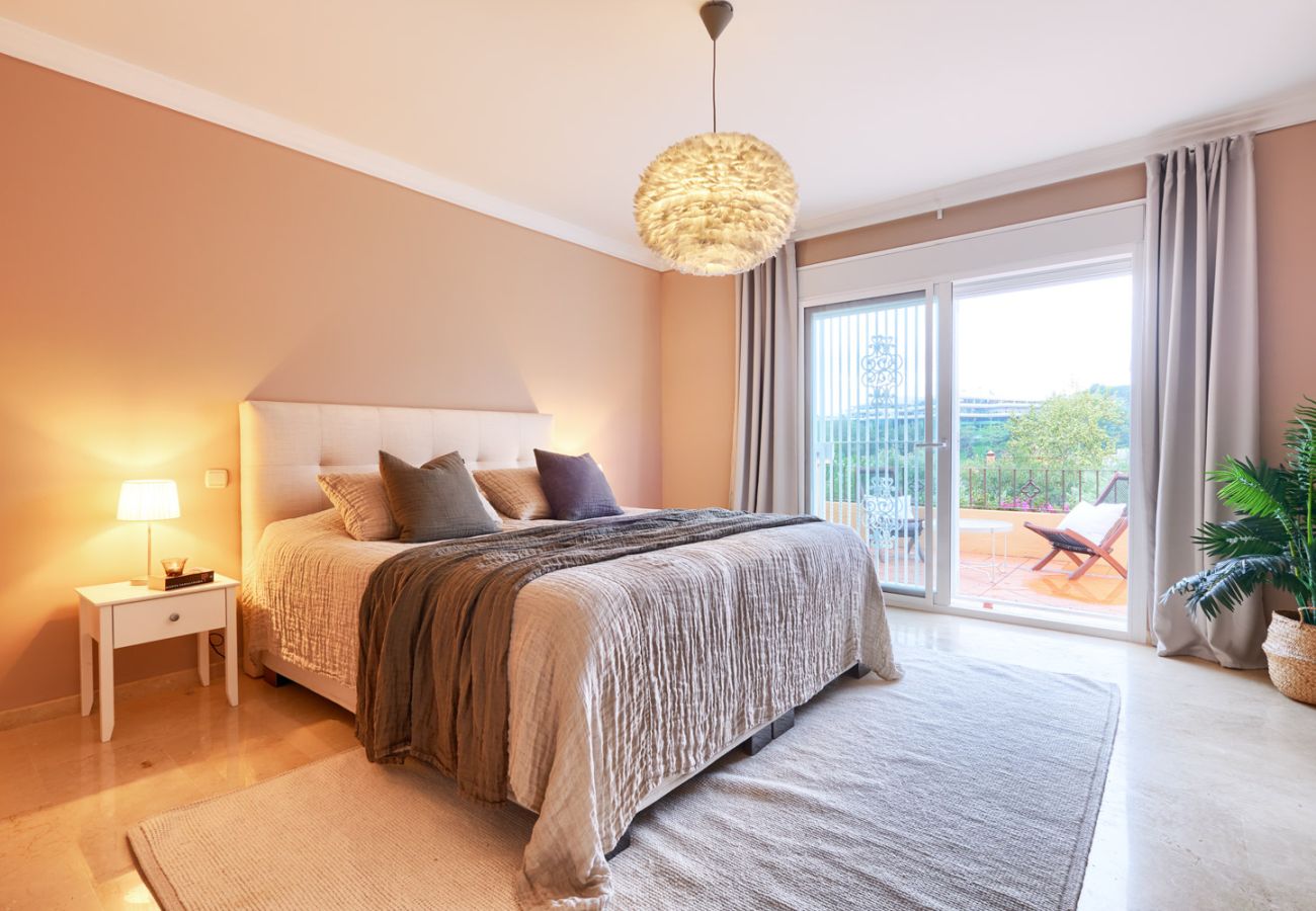 Doppelhaushälfte in Neu-Andalusien - Casa Vasari