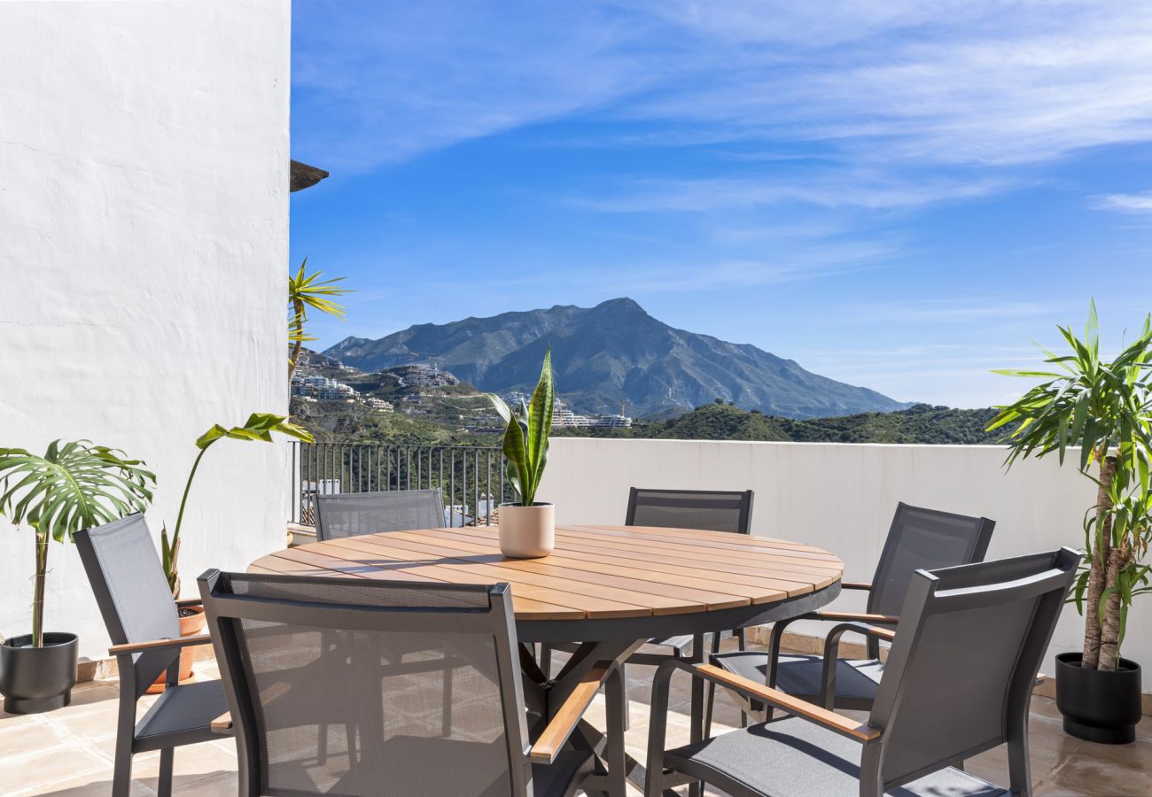 Ferienwohnung in Benahavís - Altos de La Quinta Penthouse