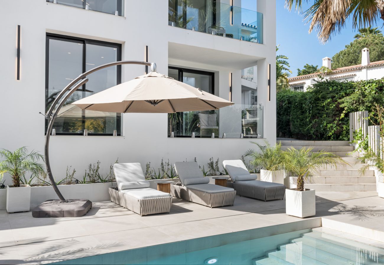 Villa in Neu-Andalusien - Villa Serenis