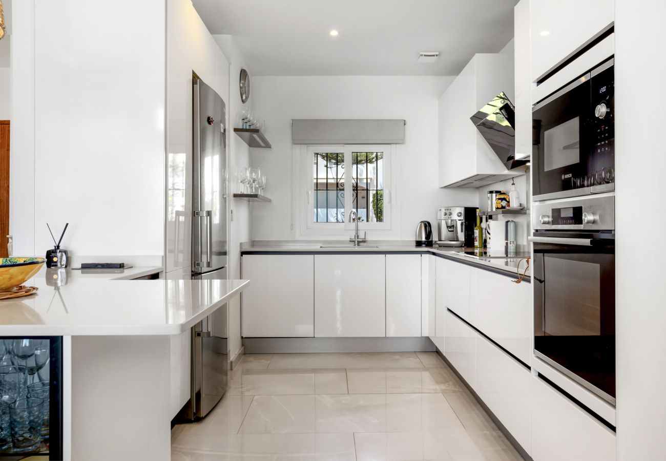 Doppelhaushälfte in Marbella - Beach Townhouse