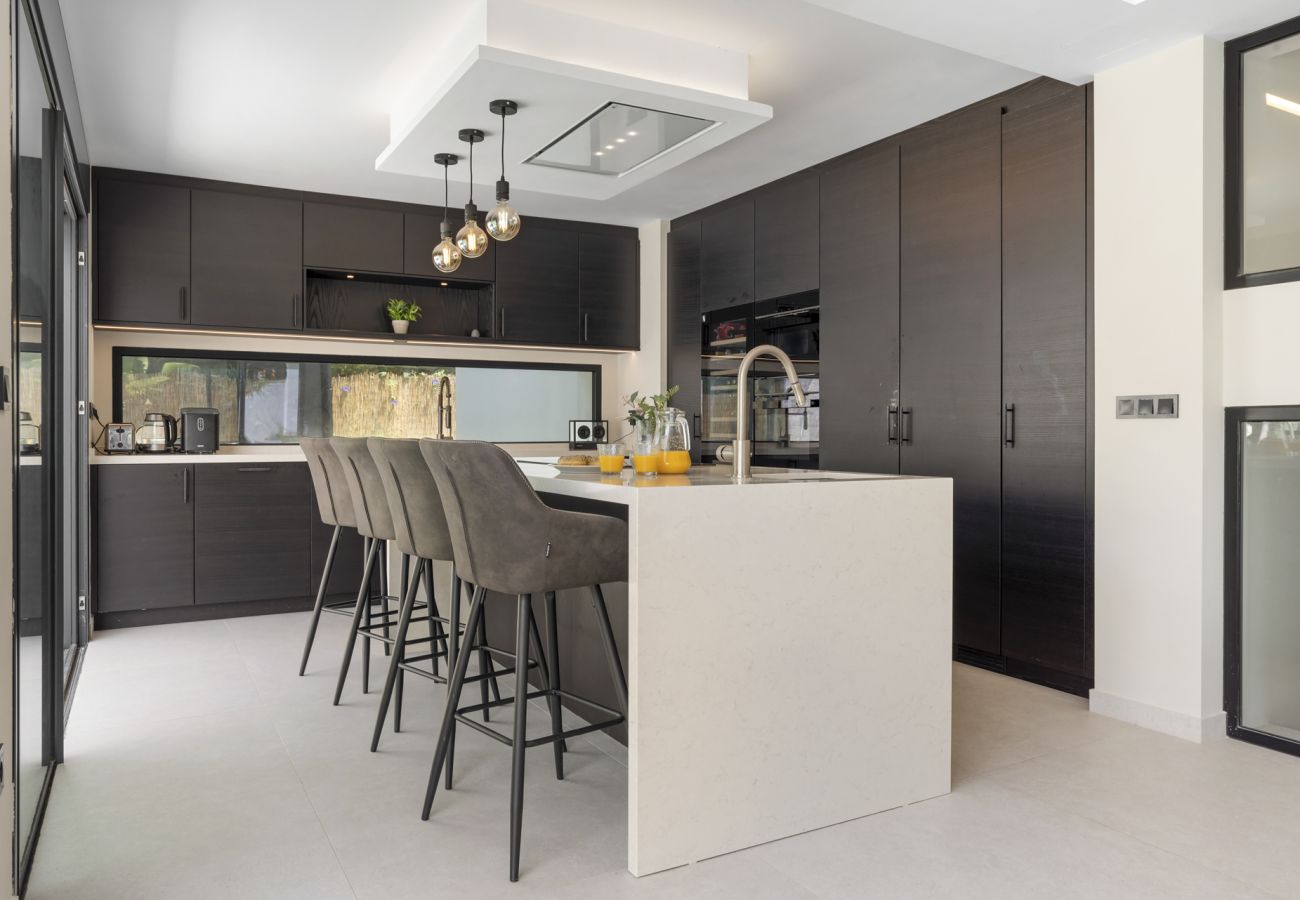 Villa in Neu-Andalusien - Villa La Perla