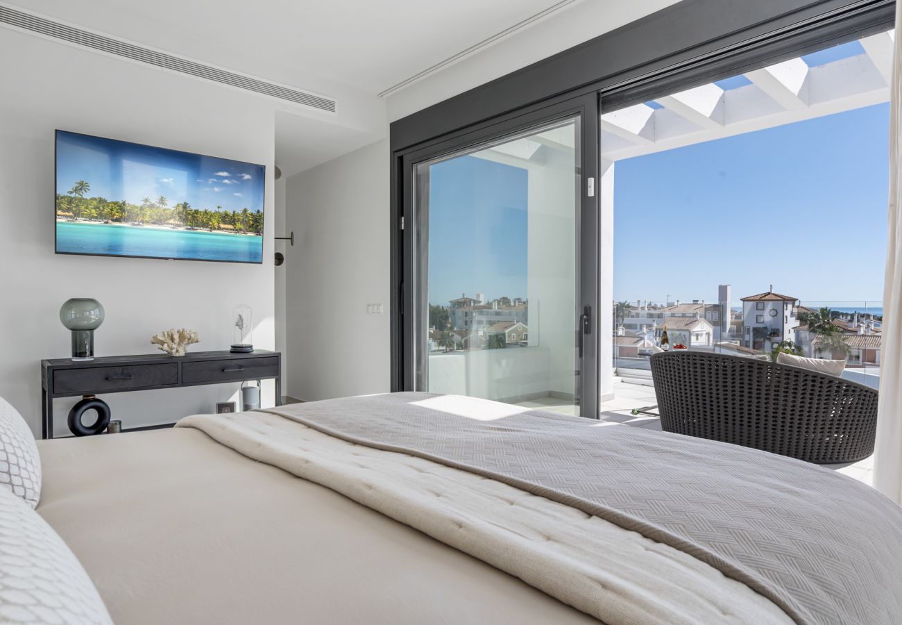 Ferienwohnung in Estepona - Penthouse Nova