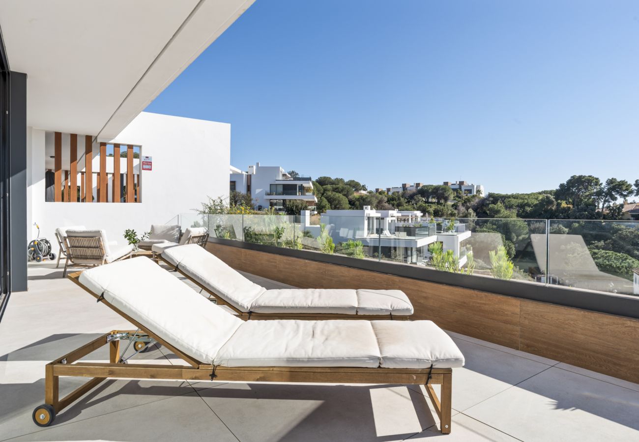 Ferienwohnung in Marbella - Cabopino Penthouse with Private Pool