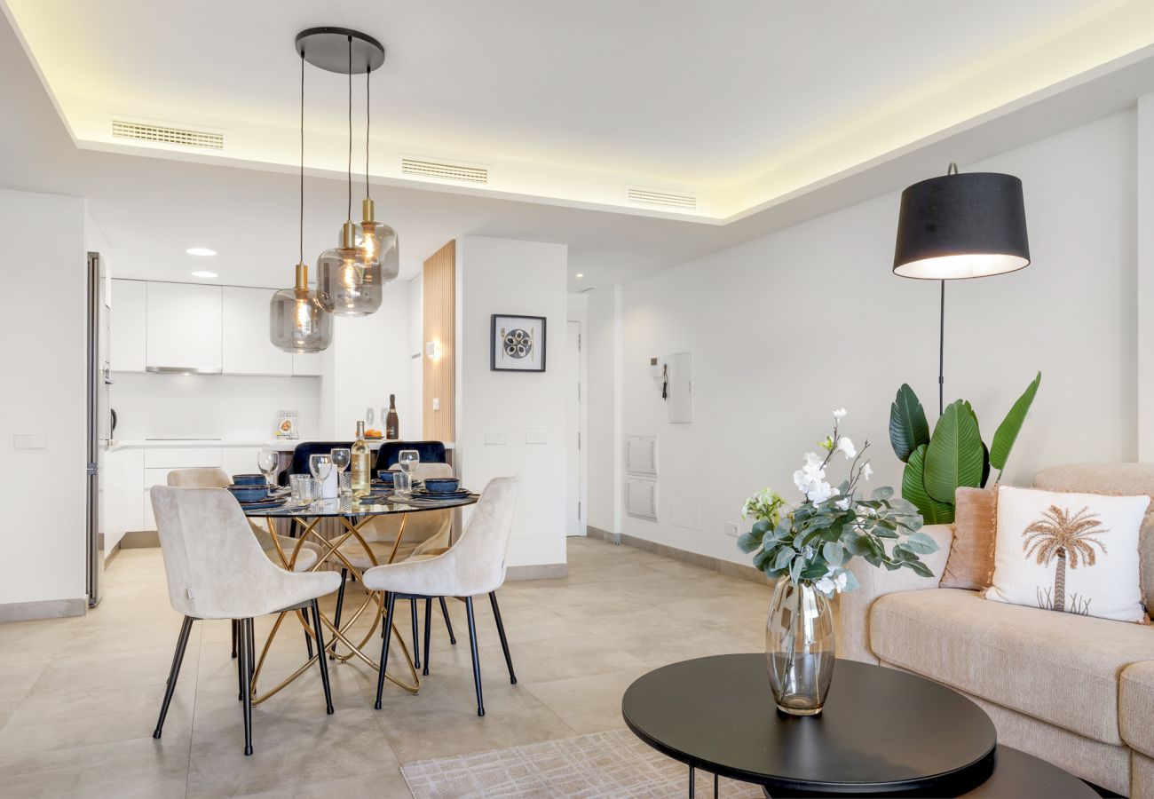 Ferienwohnung in Estepona - Infinity Beach & City