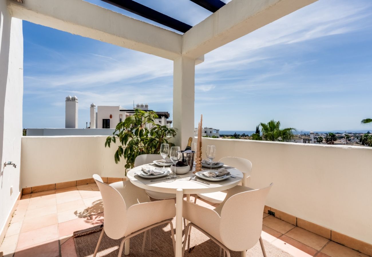 Ferienwohnung in Estepona - Sunset Golf Penthouse