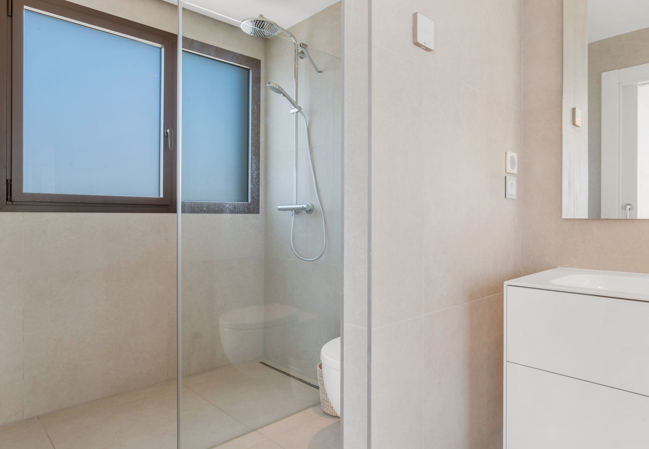 Ferienwohnung in Estepona - Luxury Beachfront Velaya