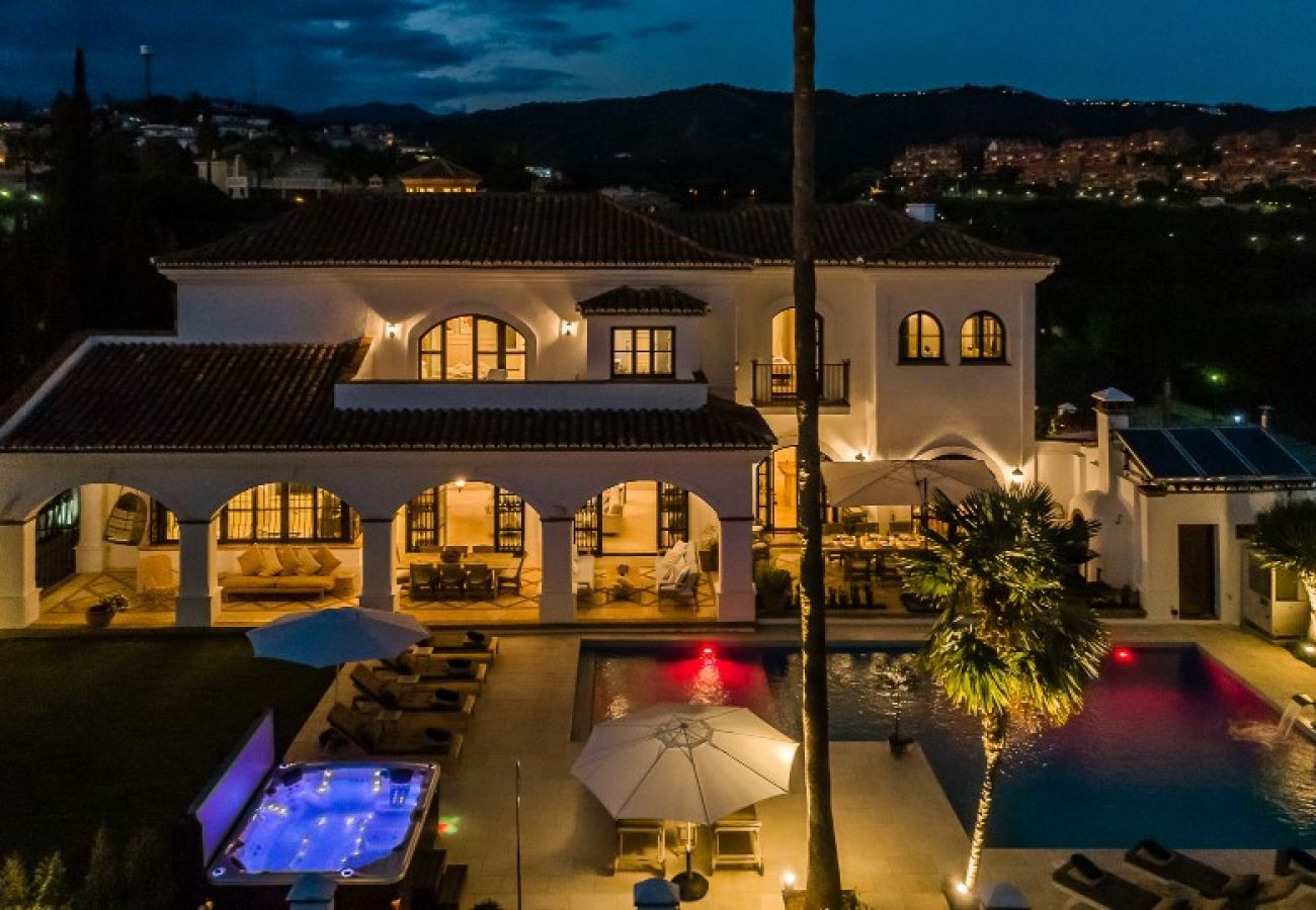 Villa en Marbella - Villa Palmera