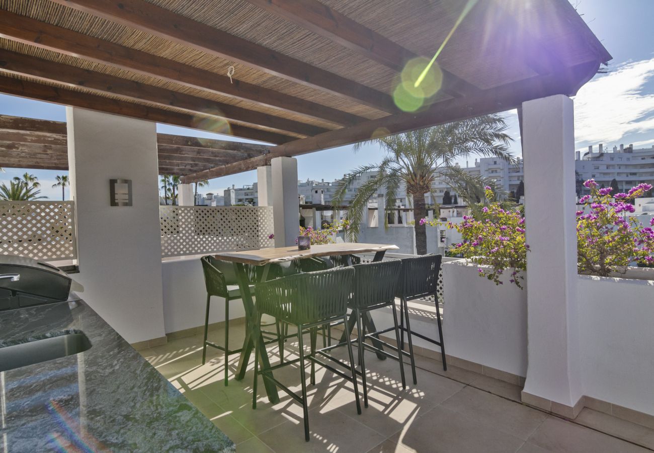 Casa adosada en San Pedro de Alcántara - Casa Guadalvillas