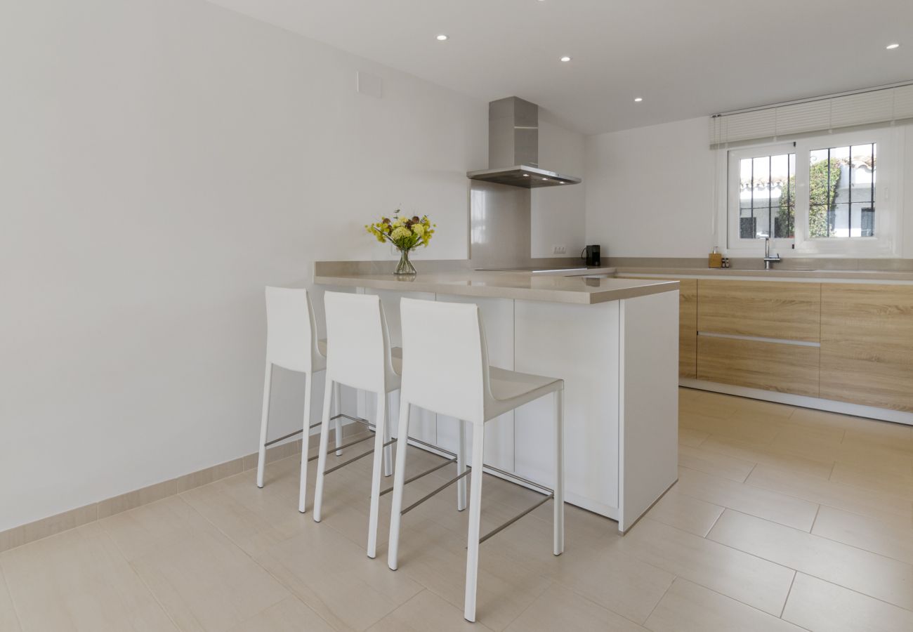 Casa adosada en San Pedro de Alcántara - Casa Guadalvillas