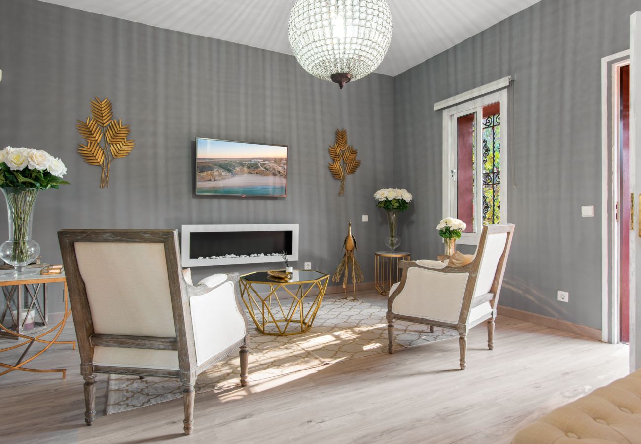 Villa en Estepona - Villa Palm Ridge