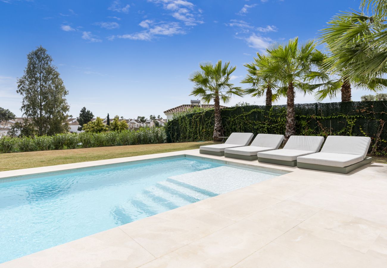 Villa en Estepona - Villa Lulu