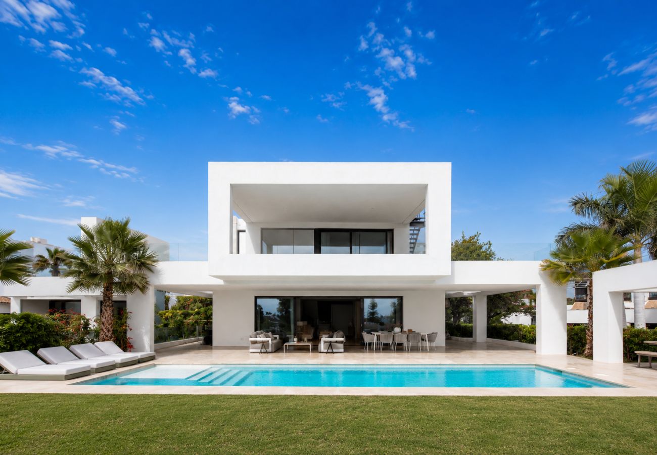 Villa en Estepona - Villa Lulu