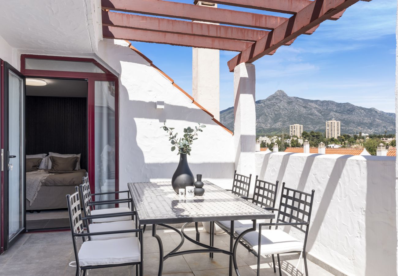 Apartamento en Nueva andalucia - Penthouse Saga