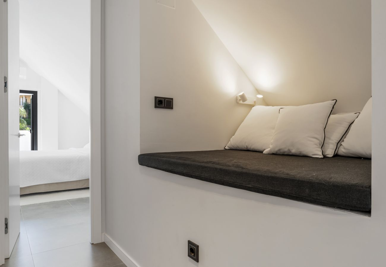 Apartamento en Nueva andalucia - Penthouse Saga