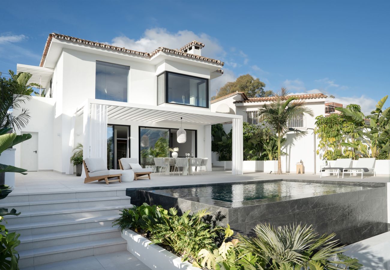 Villa en Nueva andalucia - Villa Ama