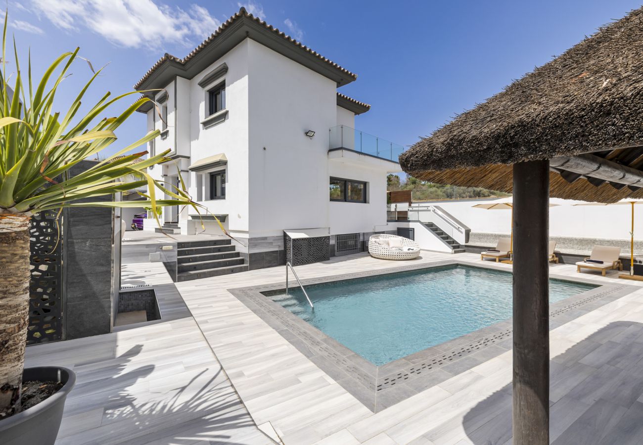 Villa en Marbella - Villa Santi