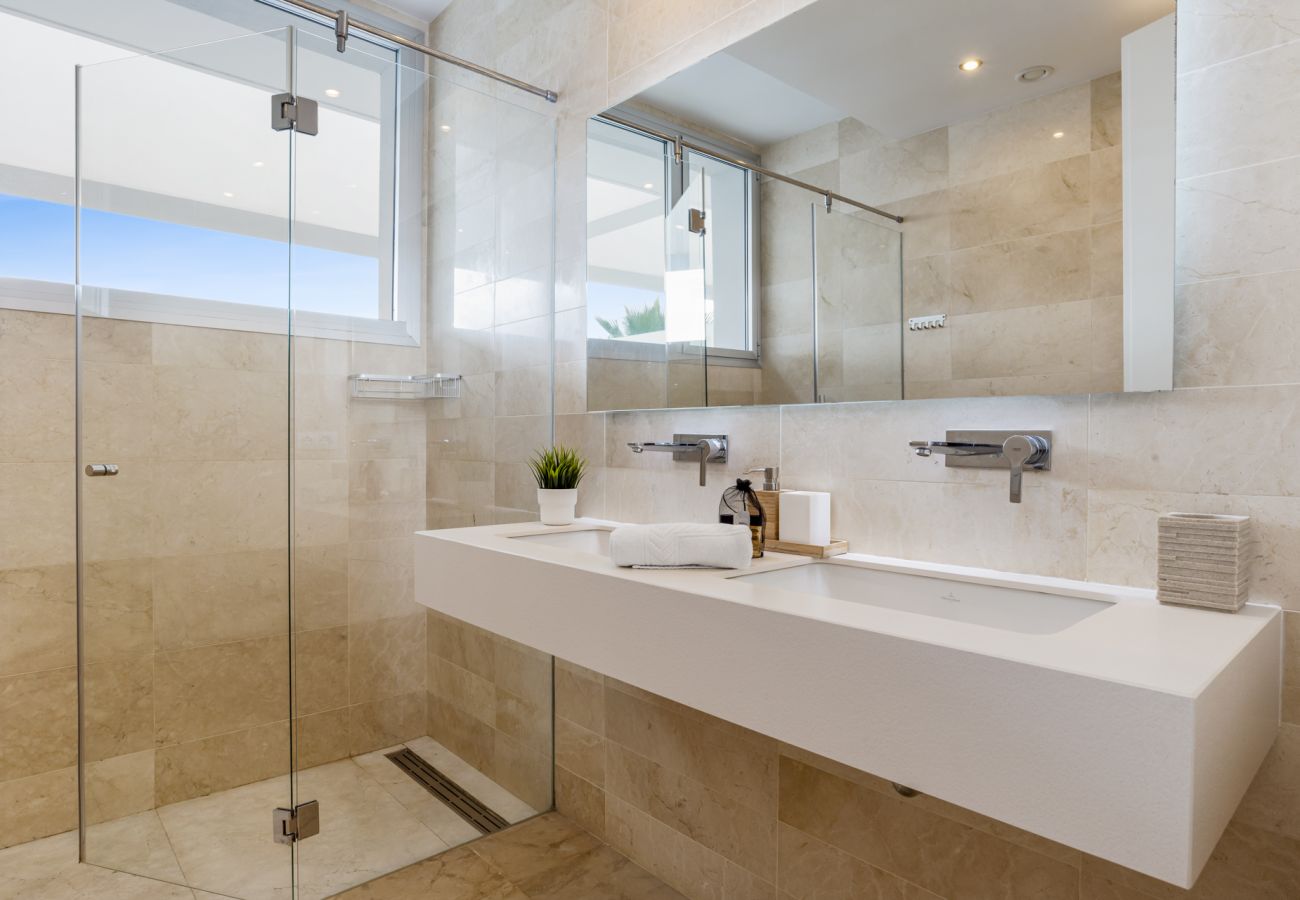 Casa adosada en Marbella - Casa La Finca