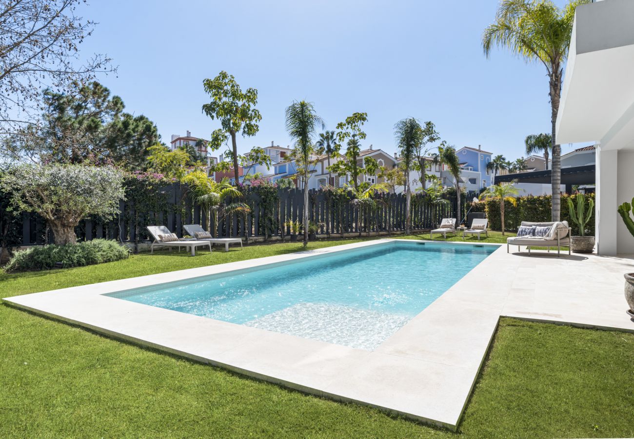 Villa en Estepona - Villa Azzure