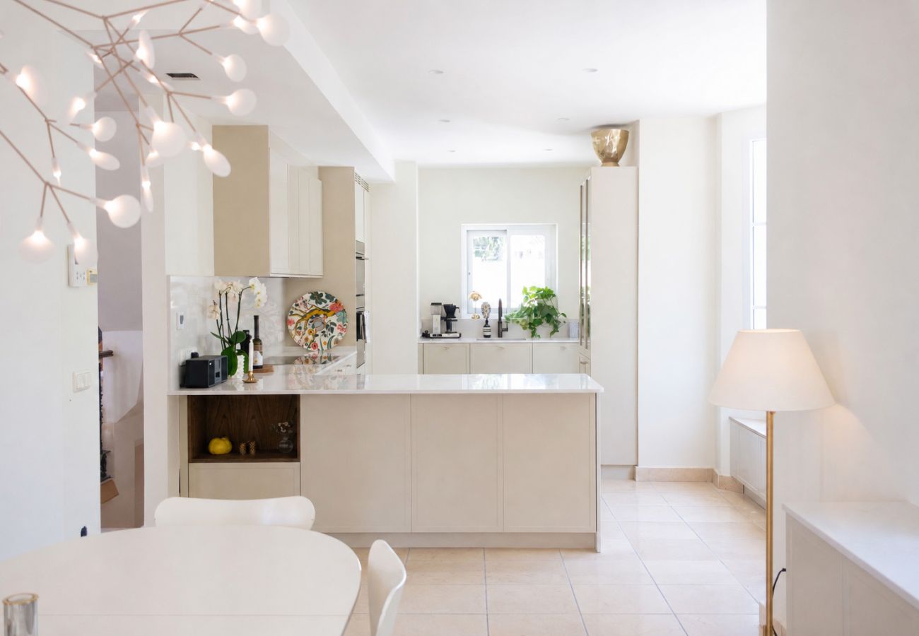 Villa en San Pedro de Alcántara - Villa Limones | Luxury Beachside Villa 
