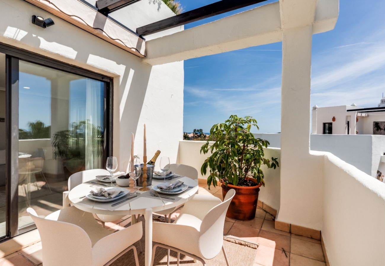 Apartamento en Estepona - Sunset Golf Penthouse