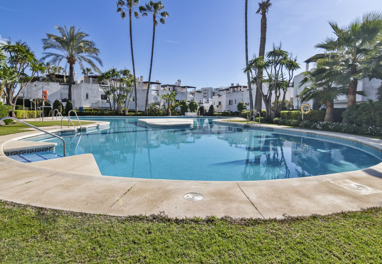 Maison mitoyenne à San Pedro de Alcántara - Casa Guadalvillas