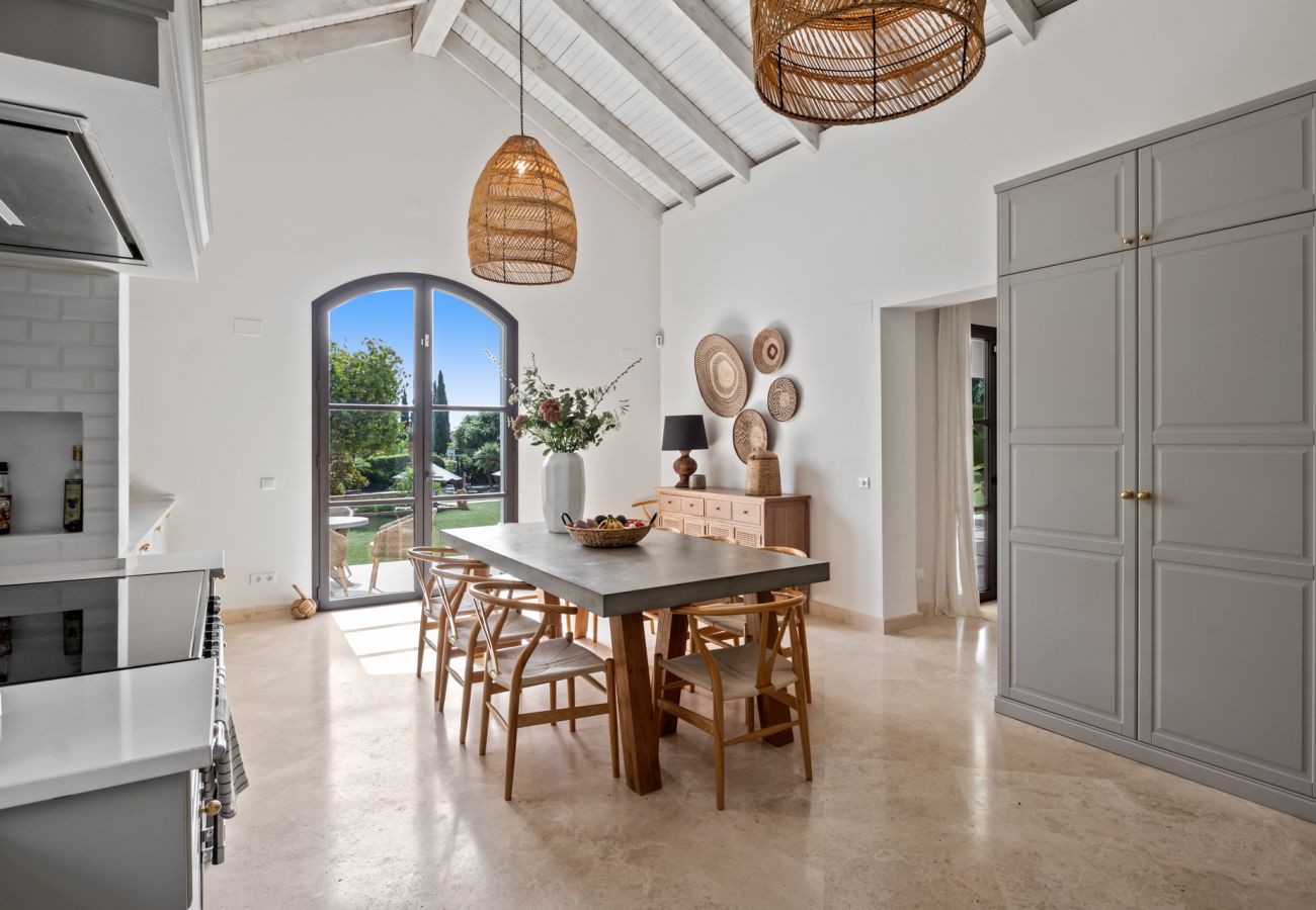 Villa à Estepona - Villa Paraiso - Gym | Putting Green | Heated Pool