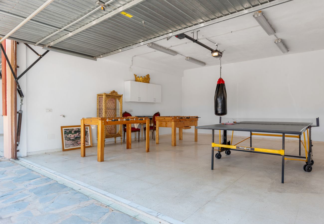 Villa à Estepona - Villa Palm Ridge