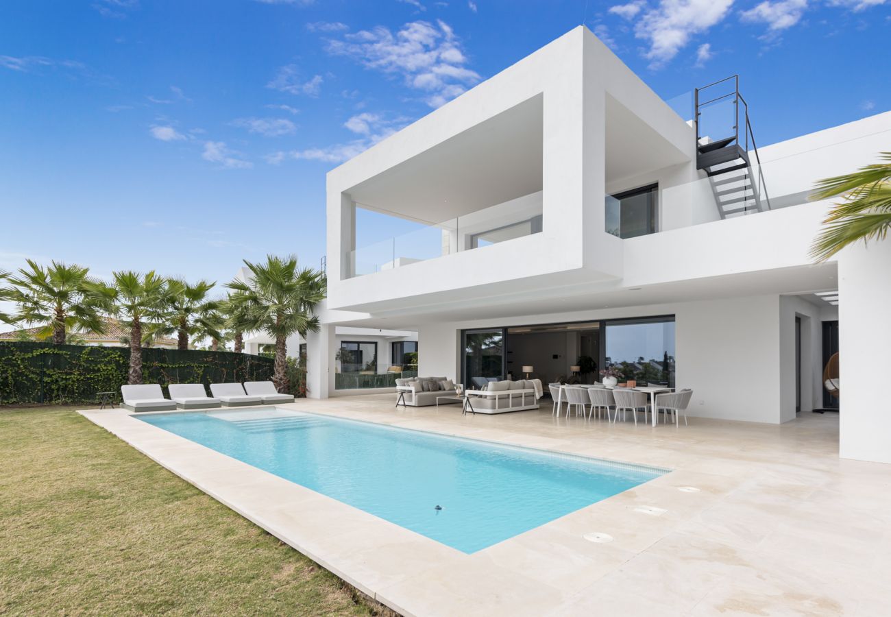 Villa à Estepona - Villa Lulu